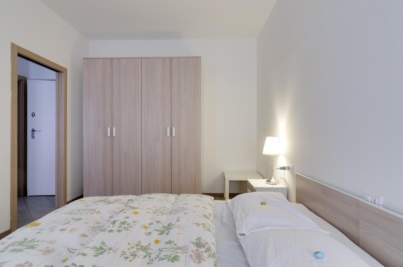 B&B And Apartments Armando Diaz Тренто Экстерьер фото
